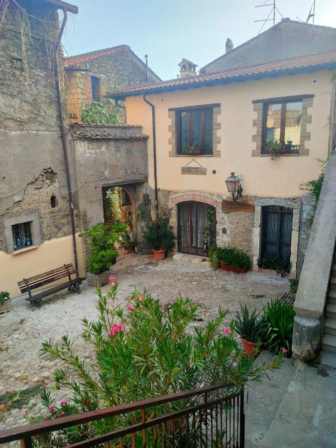 Al Castello Di Leprignano Apartment Capena ภายนอก รูปภาพ