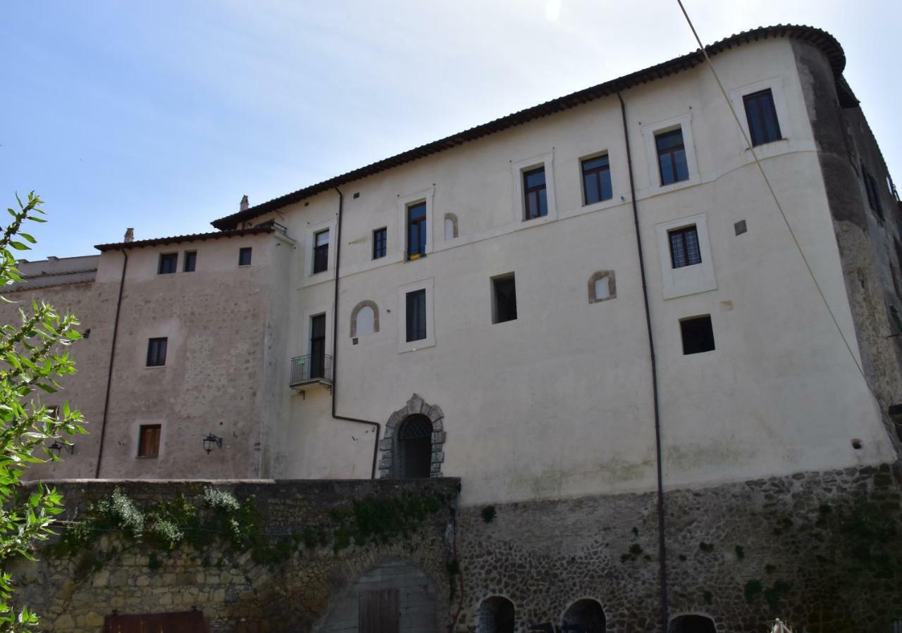 Al Castello Di Leprignano Apartment Capena ภายนอก รูปภาพ