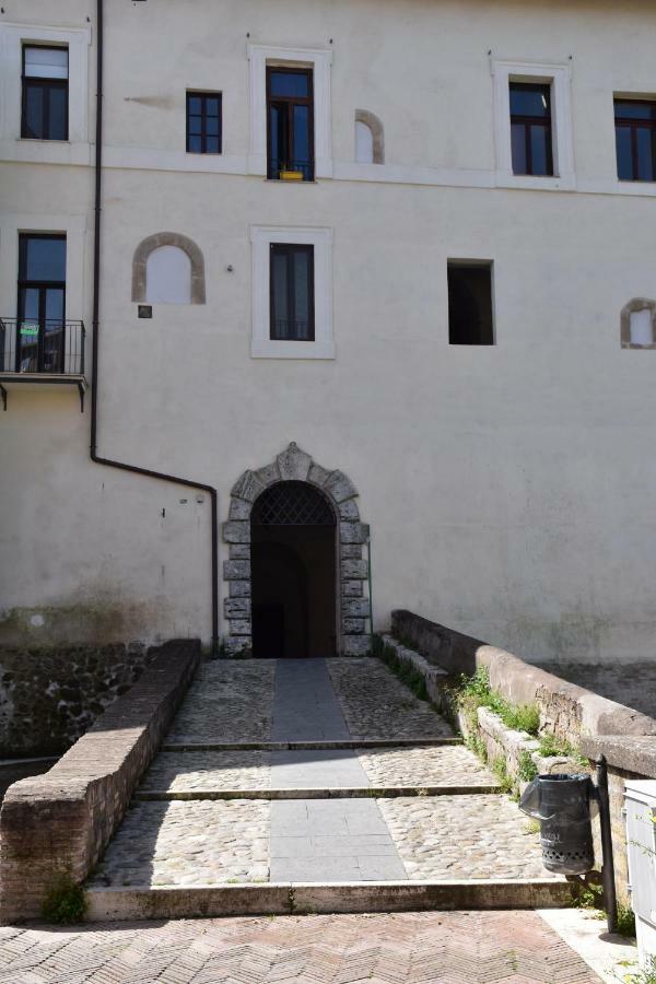 Al Castello Di Leprignano Apartment Capena ภายนอก รูปภาพ