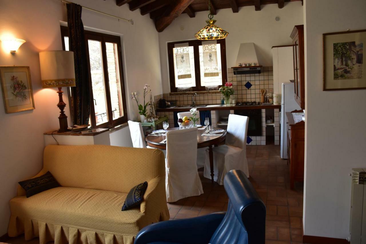 Al Castello Di Leprignano Apartment Capena ภายนอก รูปภาพ